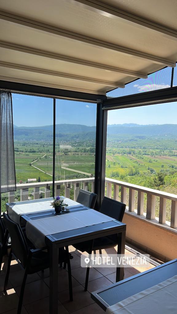 restaurant near imotski